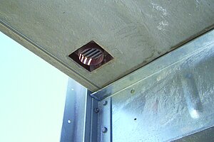 Direct drain for LORO-X steel discharge pipe