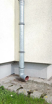 [Translate to EN:] LORO-X Standrohr mit separatem Bogen